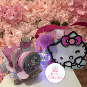 CASA Y CARRO DE HELLO KITTY - .STUDIO Y SVG